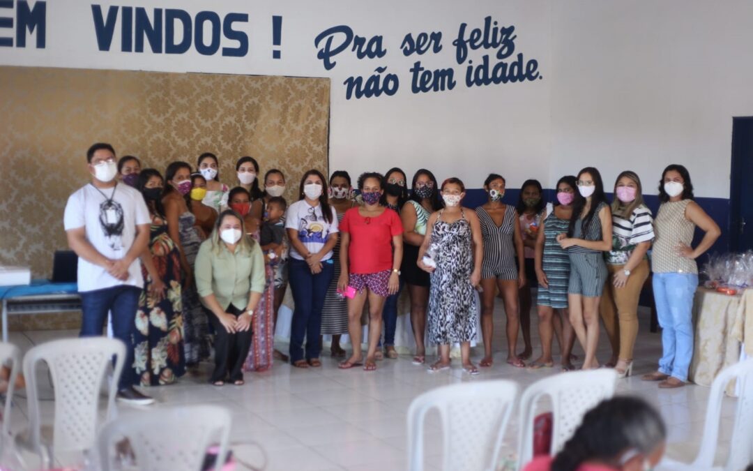 Agosto Dourado é celebrado com palestras e orientações às mães em Luís Correia