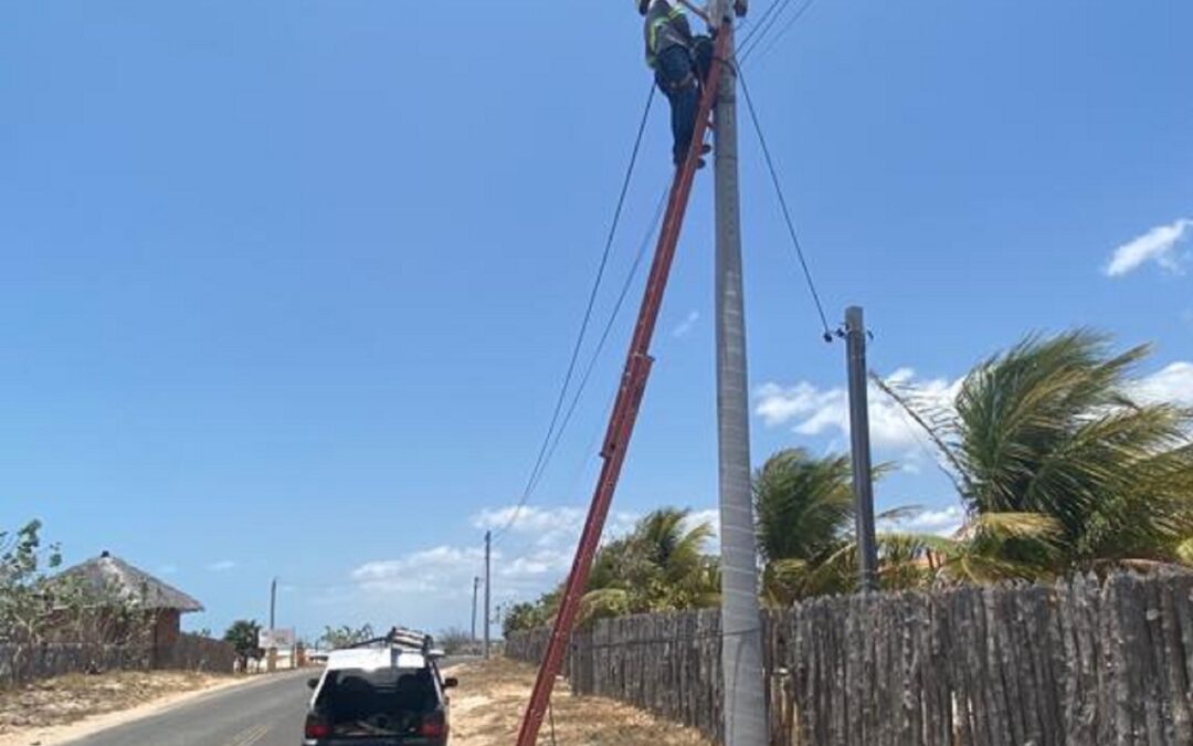Prefeitura de Luís Correia realiza manutenção da iluminação pública nos bairros