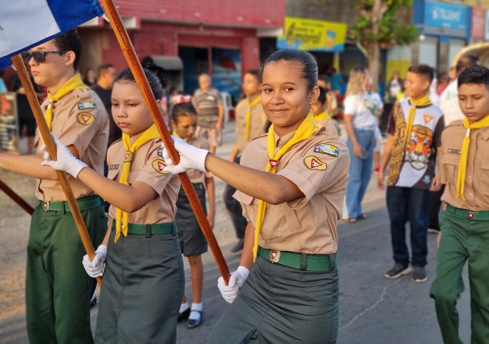 Luís Correia realiza tradicional Desfile Cívico da Independência com estudantes