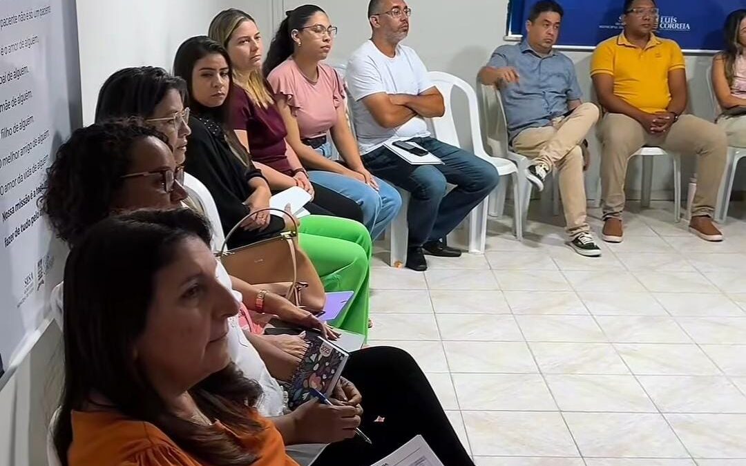 Prefeita Maninha Fontenele realiza alinhamento e planejamento com a Secretaria de Saúde de Luís Correia