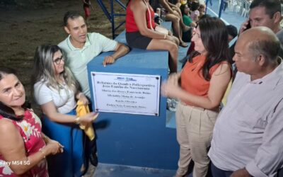 Prefeita Maninha Fontenele entrega nova quadra poliesportiva no bairro Cearázinho